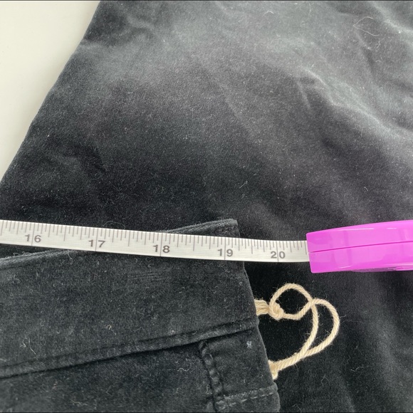 Universal Thread high rise skinny smooth and sculpts black pants - Picture 6 of 10